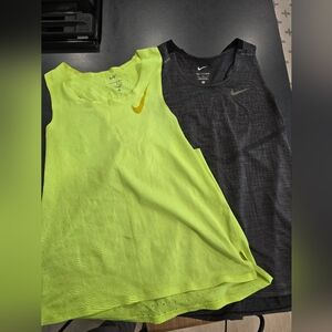 Used NIKE Aerogami And NIKE 365 Singlet / Tank Top